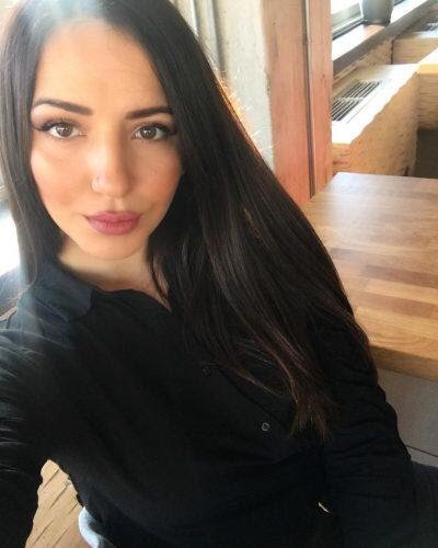 Çağla - Beylikdüzü VIP Escort Bayan Modeli - Gerçek Fotoğraflı İlan